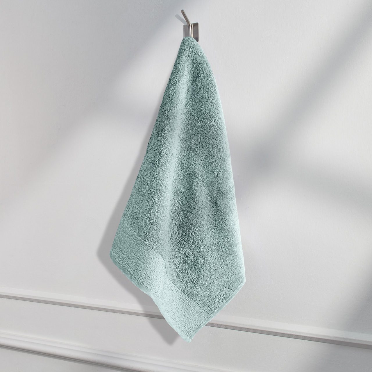 Полотенце Мадонна морская волна