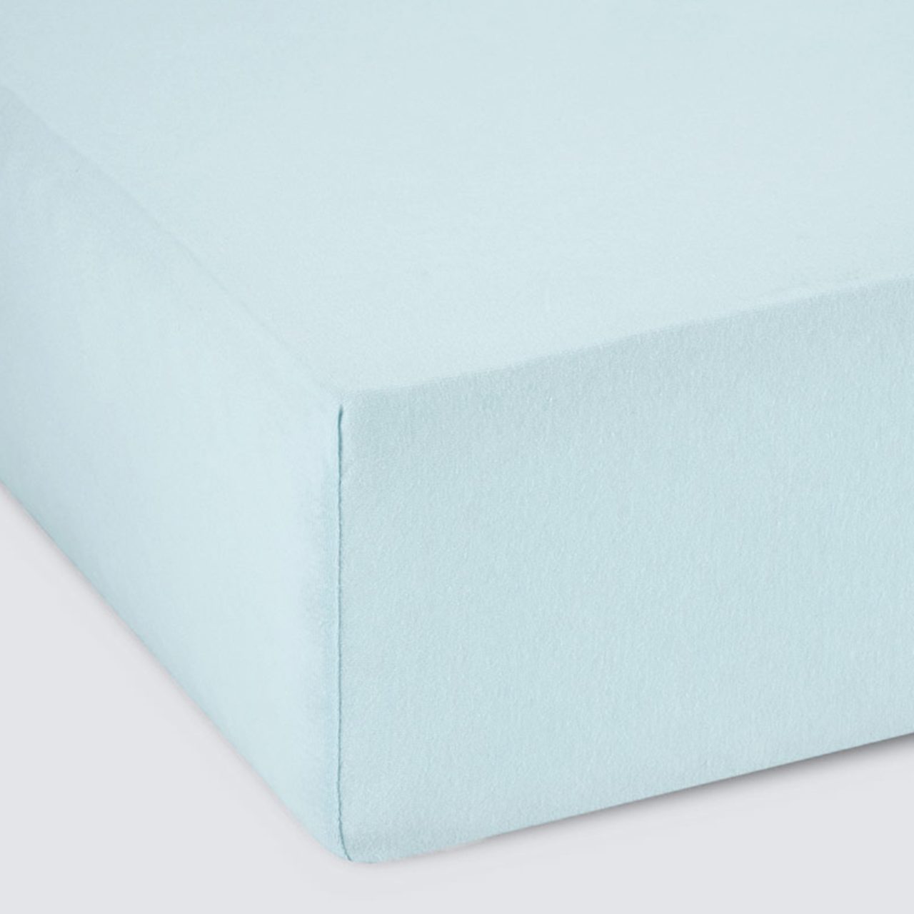 Простыня на резинке Трикотажная голубая