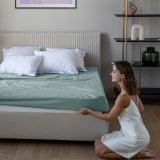 Простыня на резинке Трикотажная голубая ель