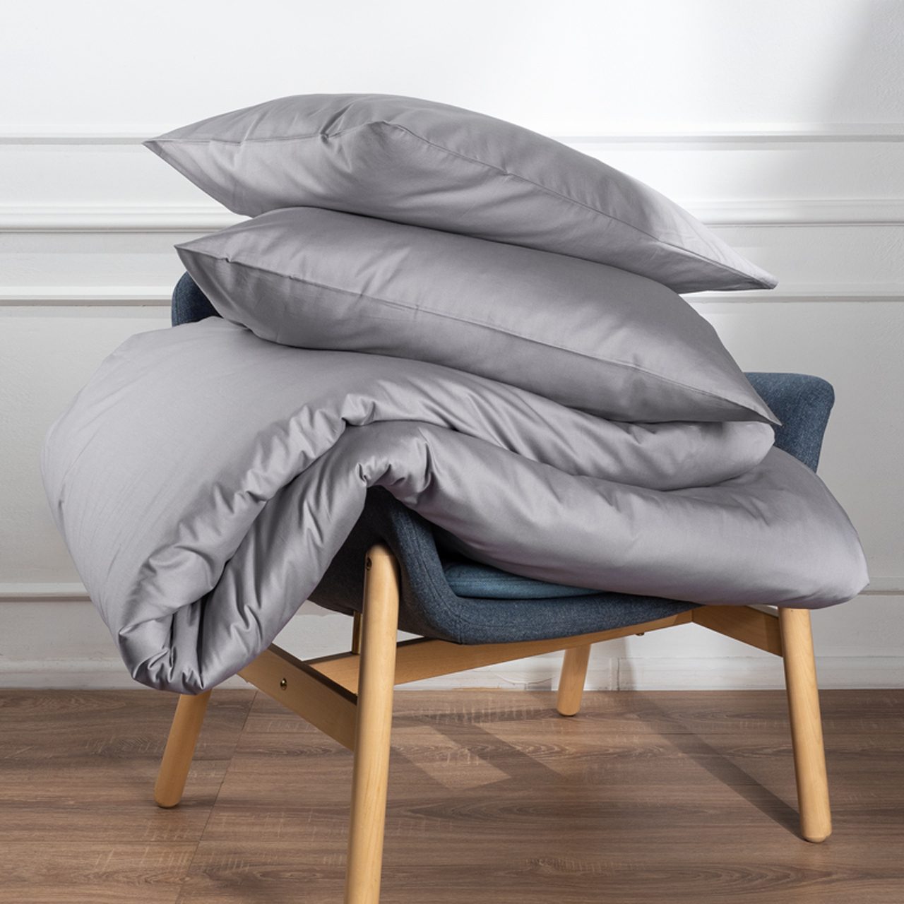 Предмет комплекта Моноспейс темно-серый